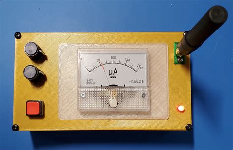 must a field strength meter be in a metal box|no fibbin rf strength meter.